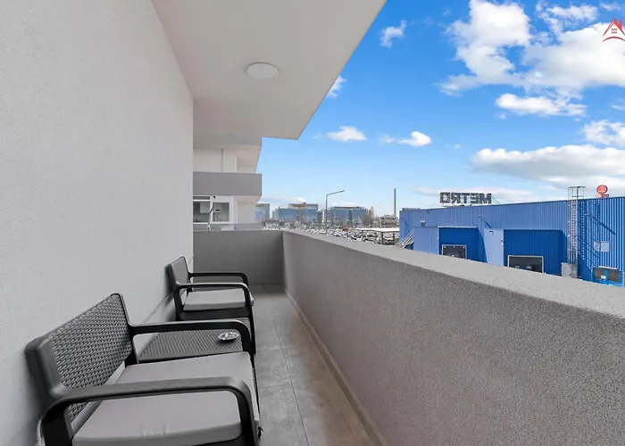 New World Militari Grand 1 Апартаменти